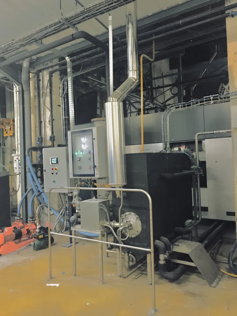 Atelier de la blanchisserie Belle Hortense : installations de lavage industriel